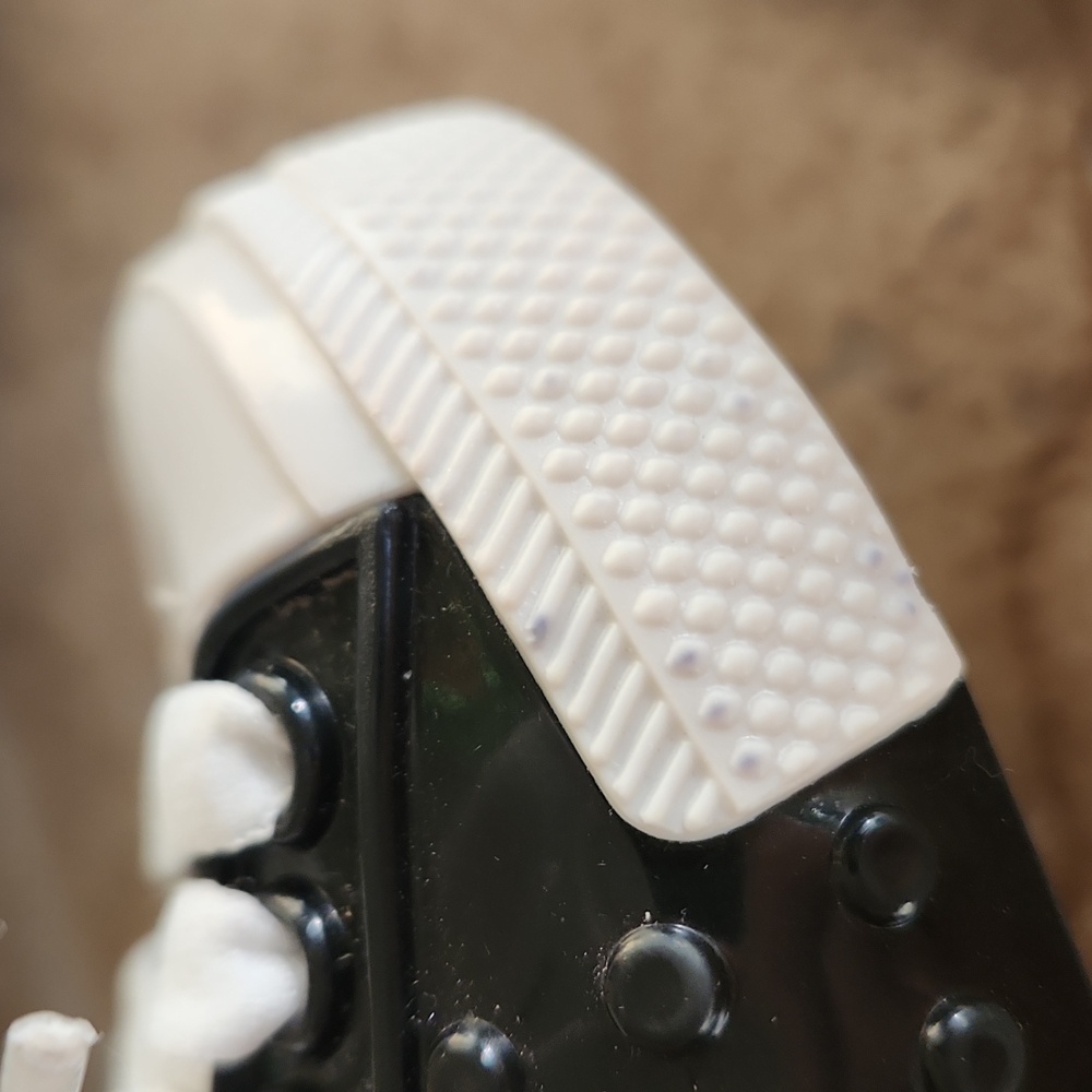 Mini Melissa Black and White Kids Sneakers Size 5 - Picture 10 of 13